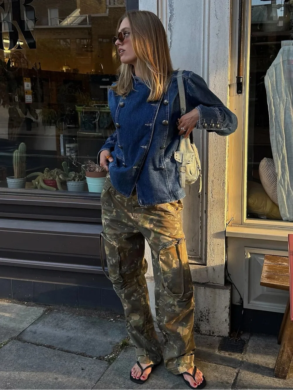 Free People Imogene Denim Officer Jacket in Ensign Wash Large Military Denim - Picture 9 of 16